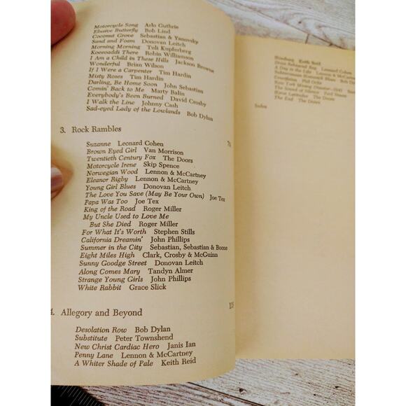 Richard Goldstein’s The Poetry Of Rock Lyrics Bantam 1976 PB 12th Printing - Picture 3 of 14
